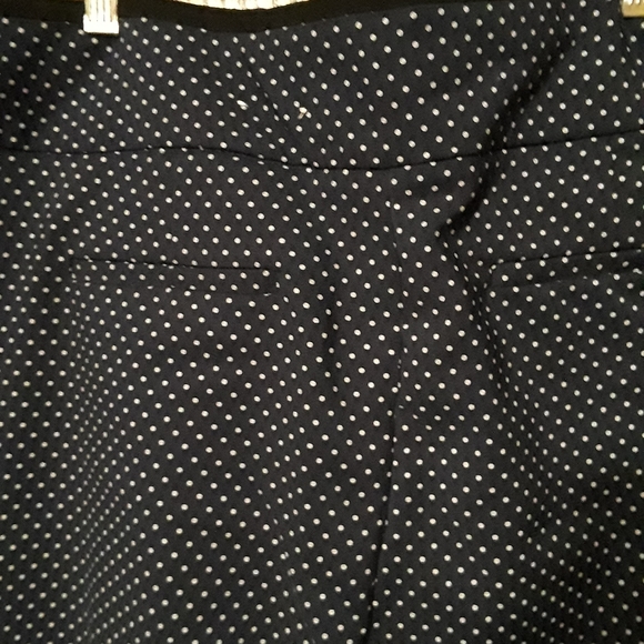 Super cute polka dot pants! - Picture 4 of 6